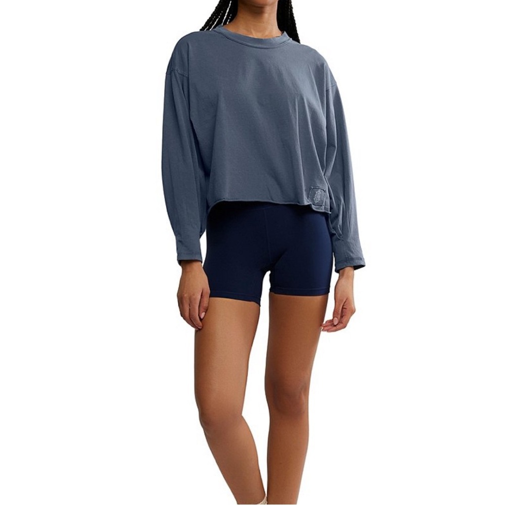 FP Movement Inspire Layer Crew Neckline Long Sleeve Pullover in Midnight Navy